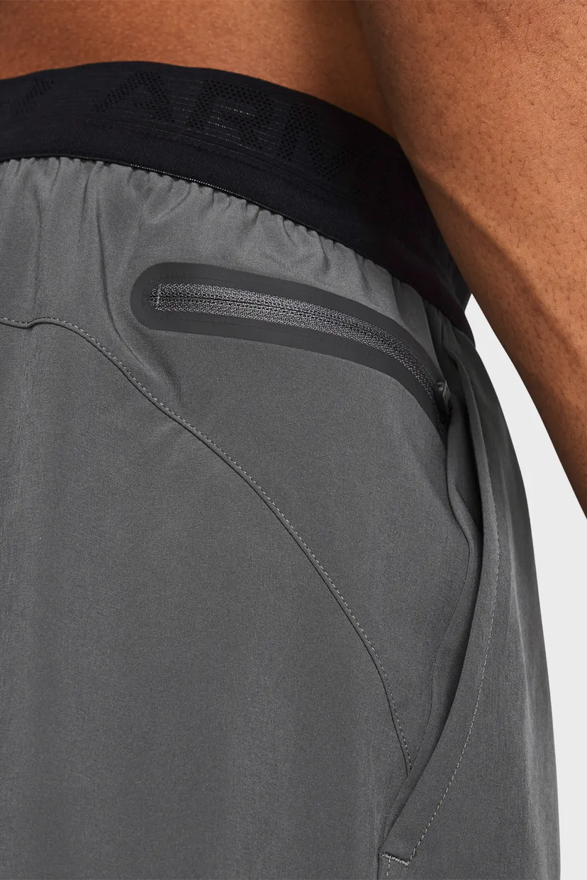 Чоловічі сірі шорти UA Peak Woven Shorts 5
