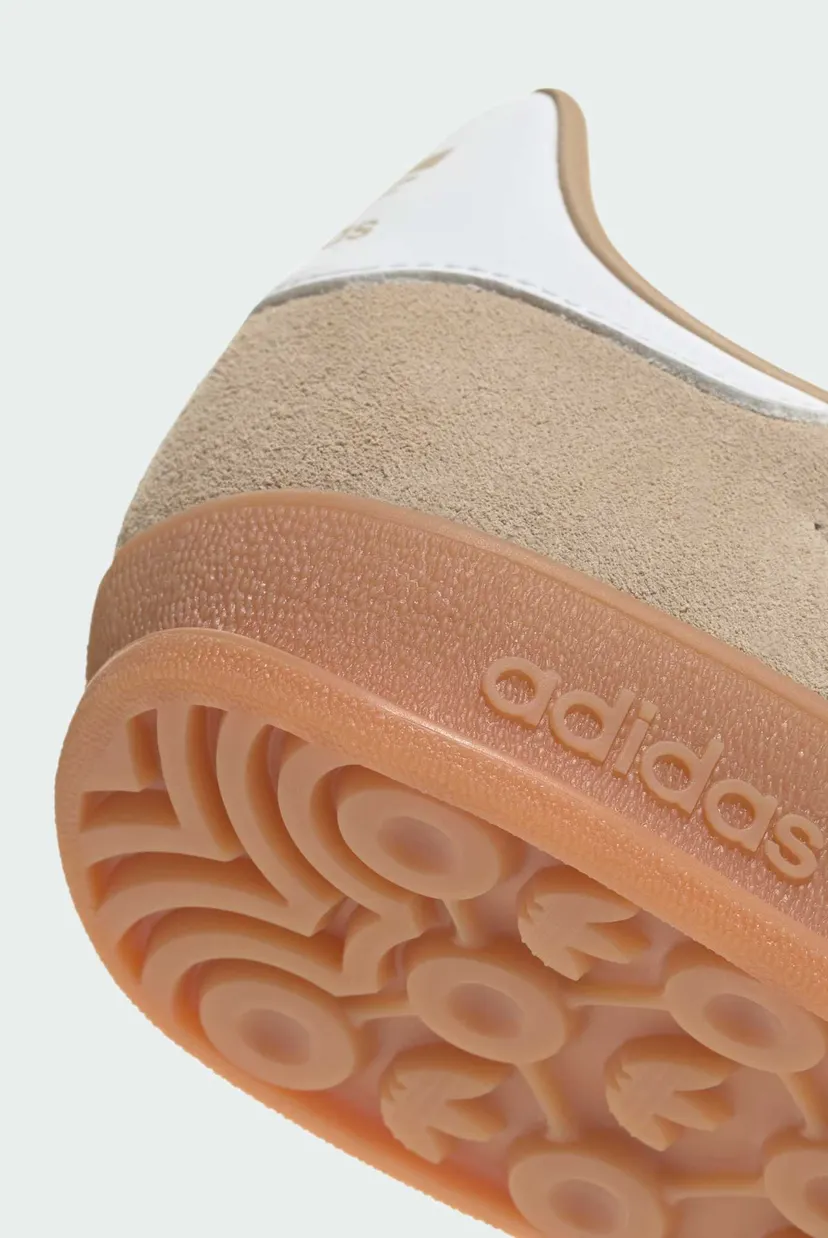 Чоловічі бежеві замшеві снікерси Gazelle Indoor 9