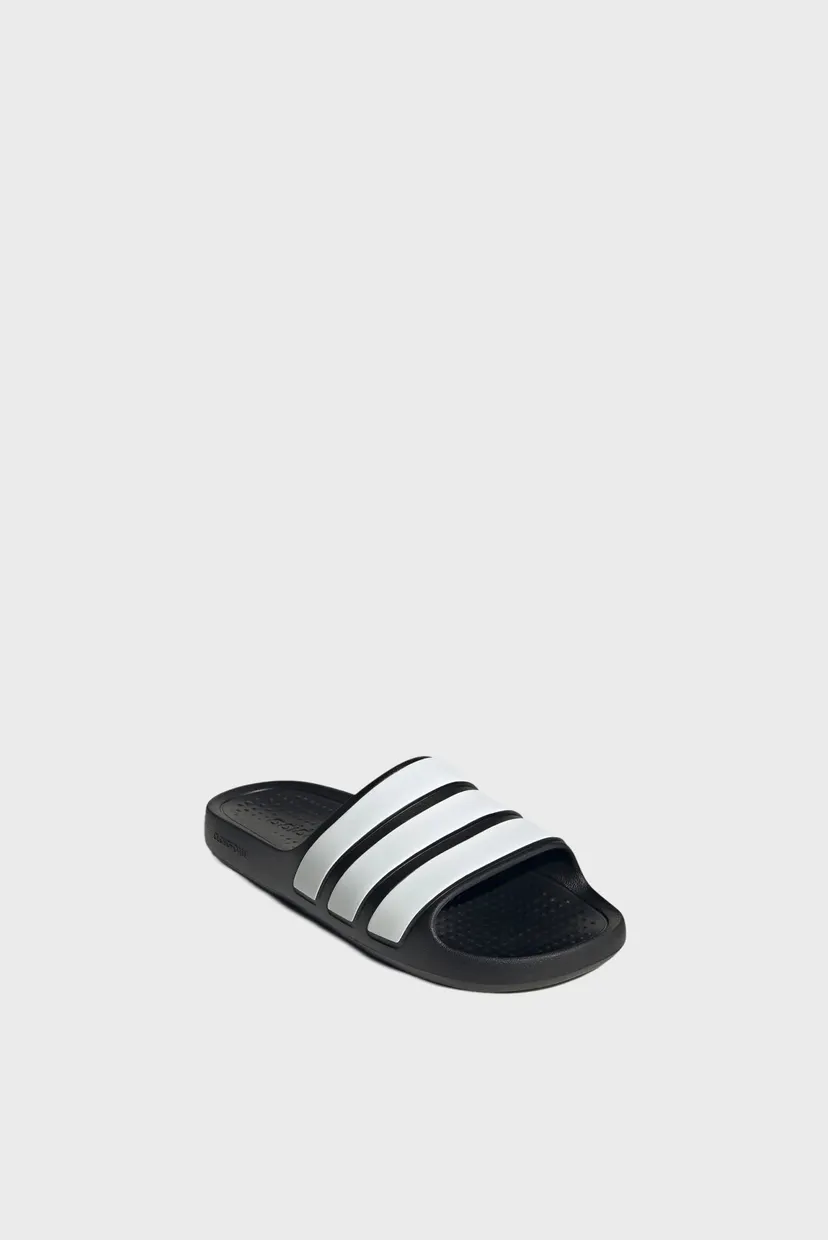 Черные слайдеры Adilette Flow 4