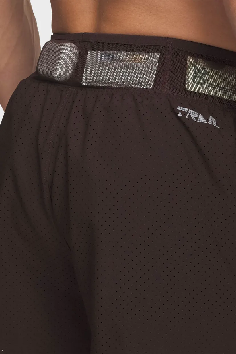 Мужские темно-коричневые шорты UA TRAIL RUN LAUNCH SHORTS 4