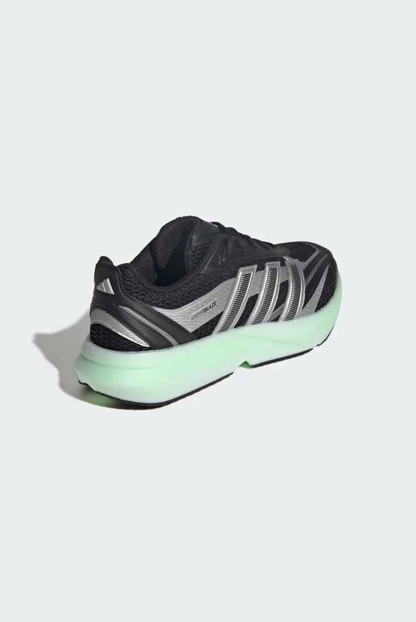 Мужские черные кроссовки Lightblaze Glow 5
