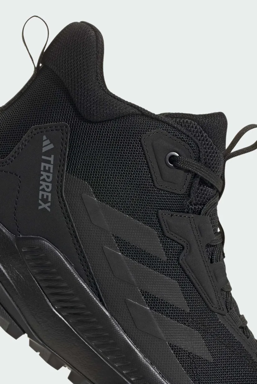 Жіночі чорні кросівки Terrex Anylander Mid 7