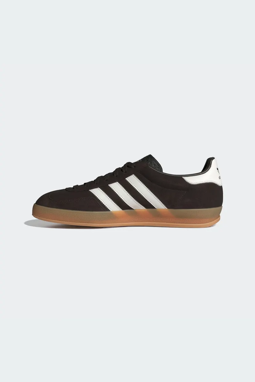 Чоловічі коричневі замшеві снікерси Gazelle Indoor 6