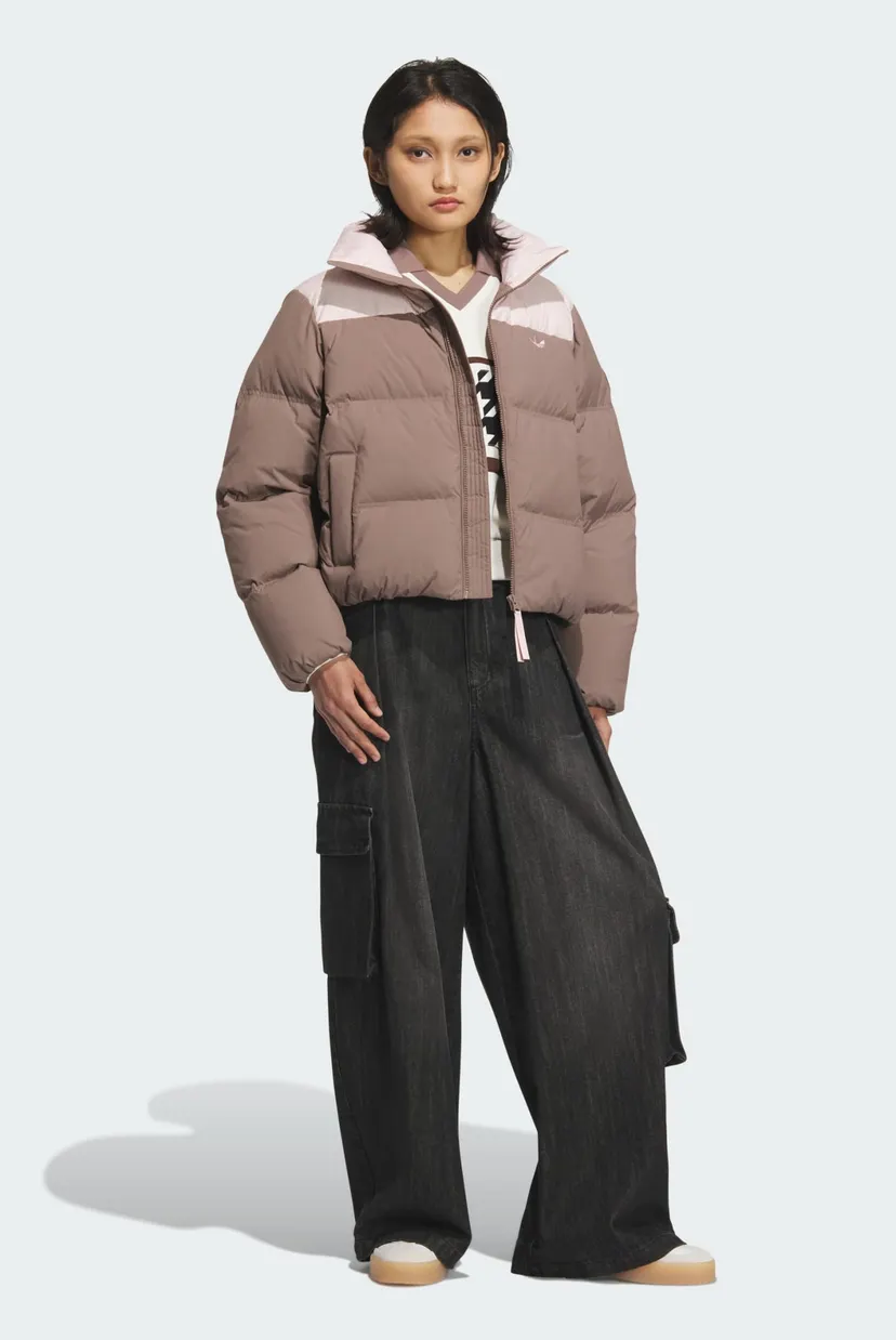 Женская коричневая куртка SHORT DOWN PUFF adidas KC2660 — MD-Fashion