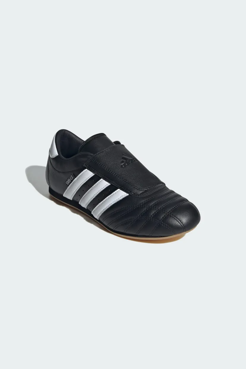 Женские черные кожаные кроссовки adidas Taekwondo 4