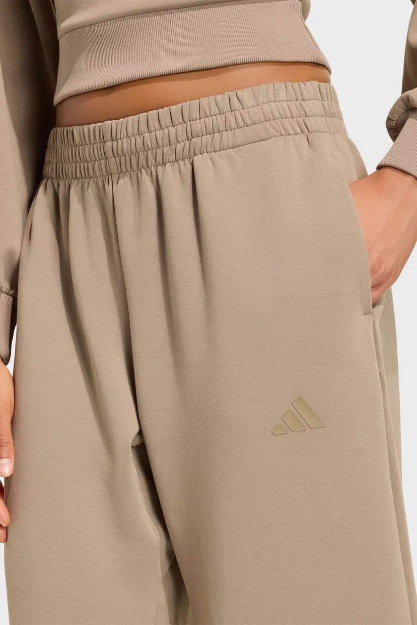 Жіночі бежеві спортивні штани ALL SZN Soft Lux Loose 4