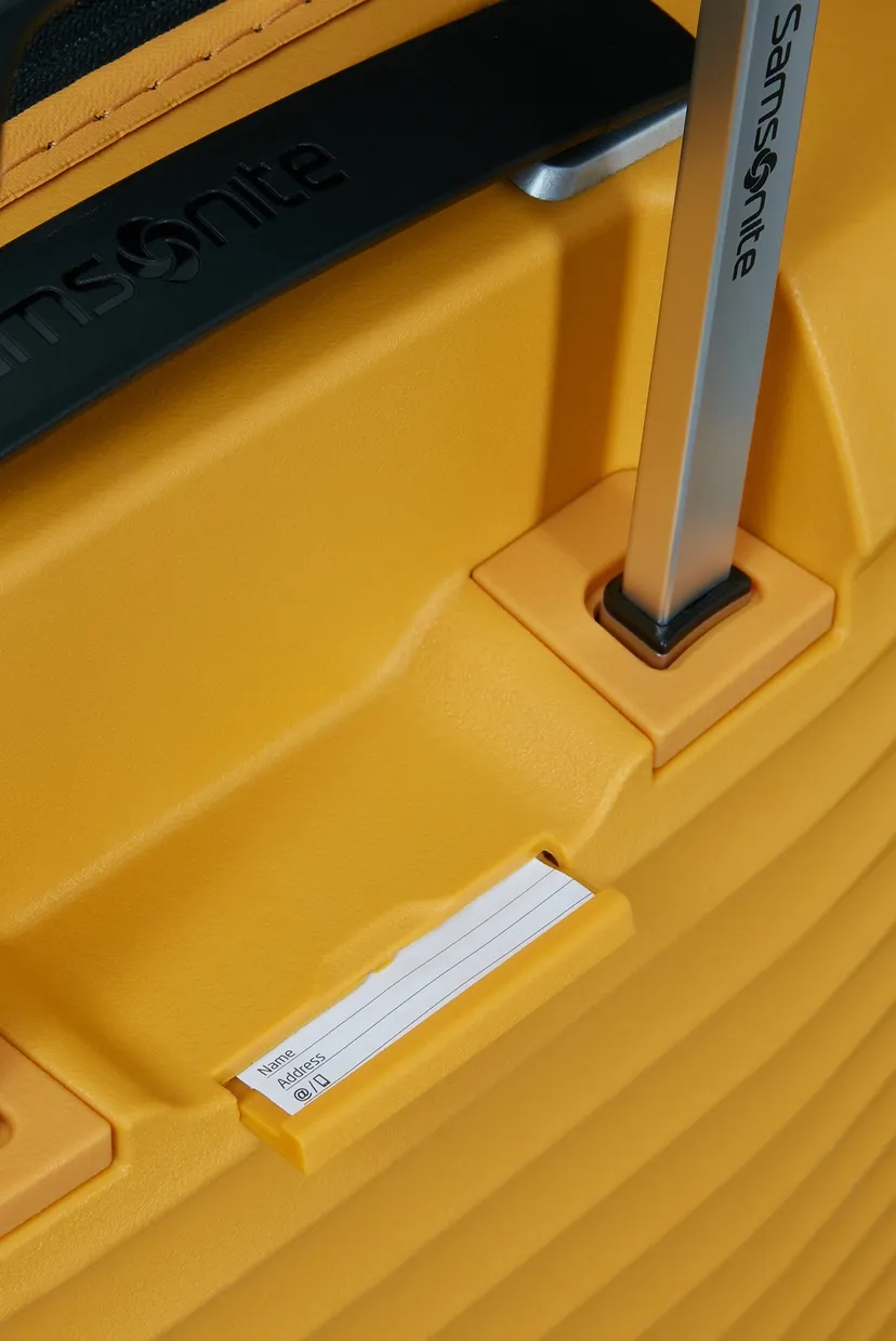 Жовта валіза 55 см UPSCAPE YELLOW 7