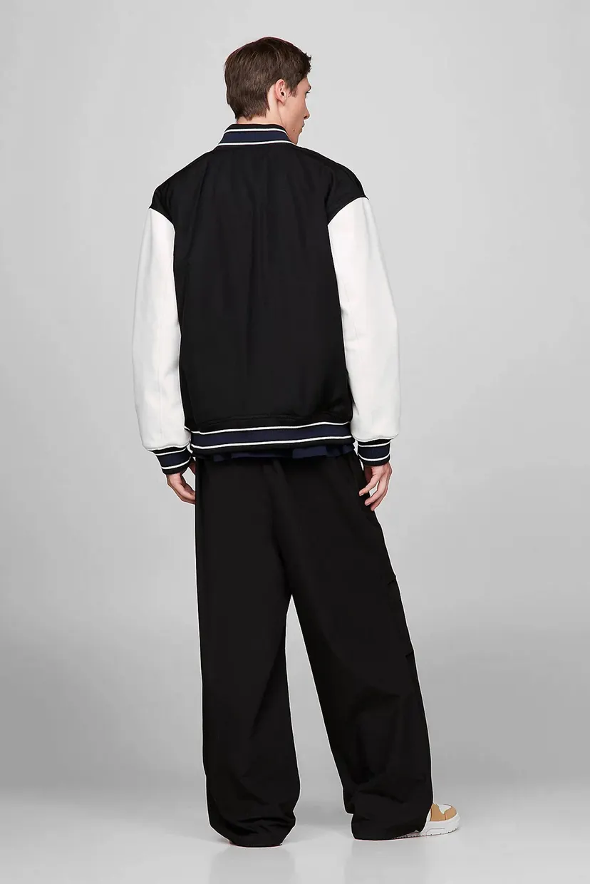 Мужской черный бомбер TJM LETTERMAN JACKET EXT 3