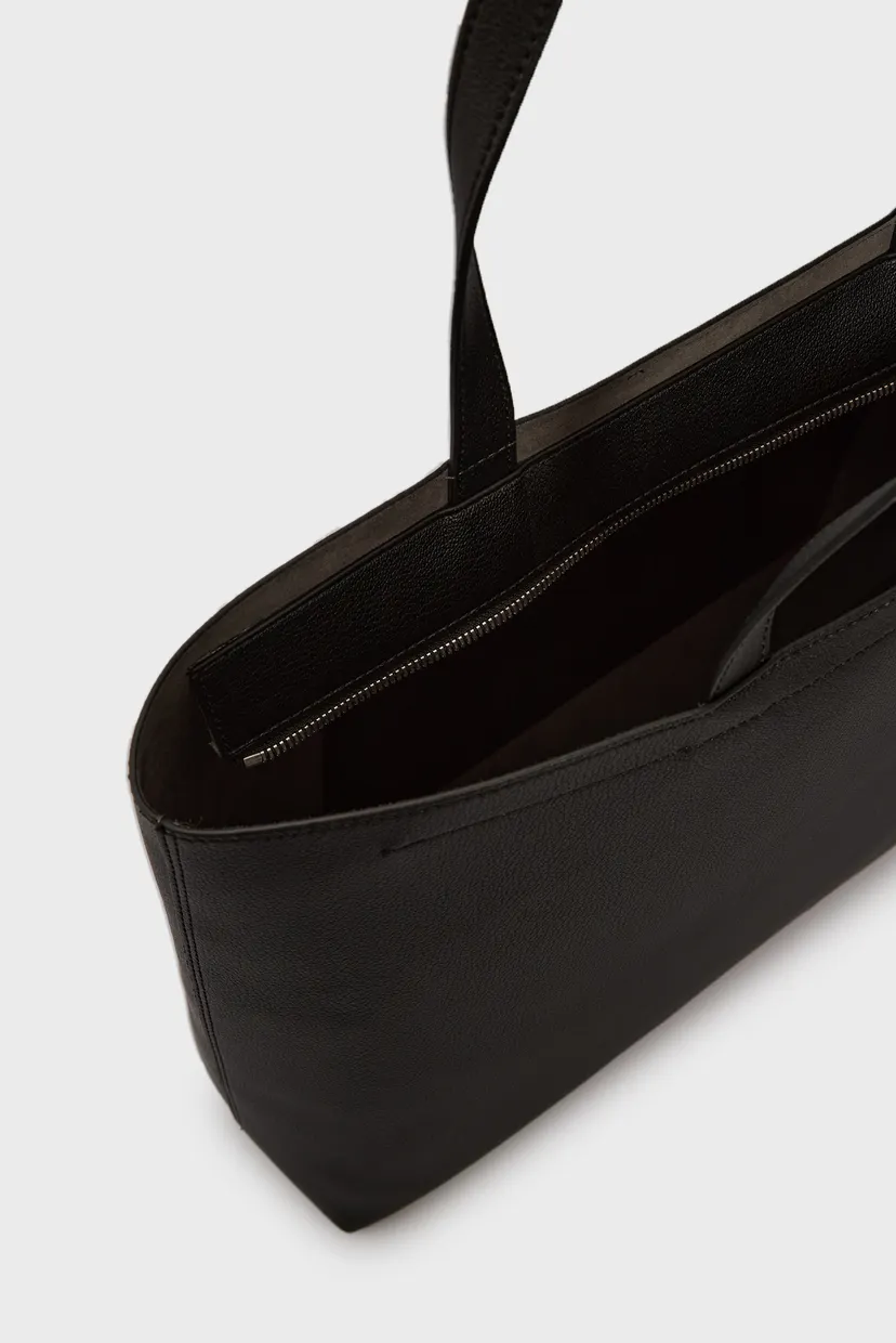 Жіноча чорна сумка MINIMAL MONOGRAM SLIM TOTE34 T 6