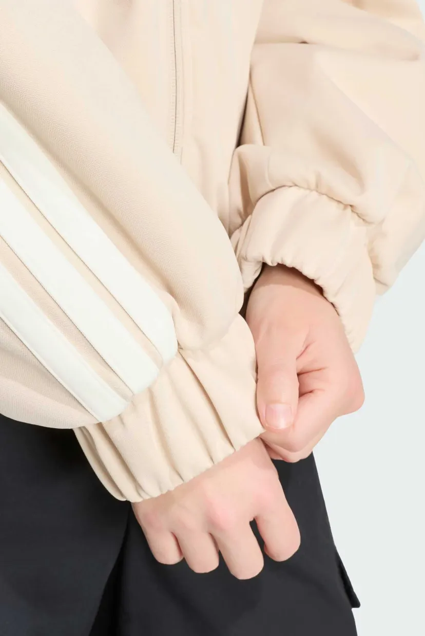 Жіночий білий бомбер TIRO INSULATED 5