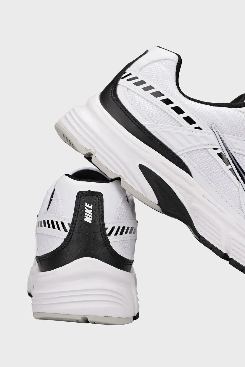 Чоловічі білі кросівки NIKE INITIATOR 5