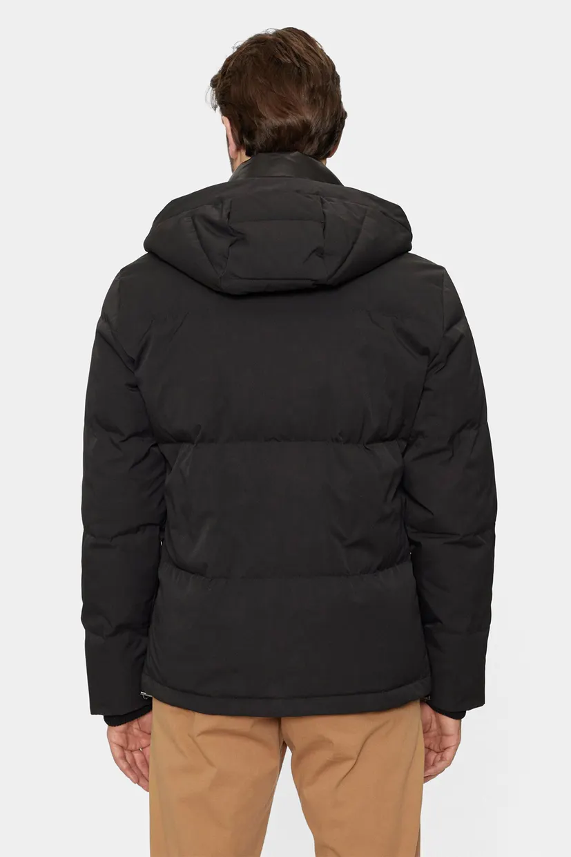 Мужская черная куртка Guess M4BL43.WGJR2;JBLK — MD-Fashion