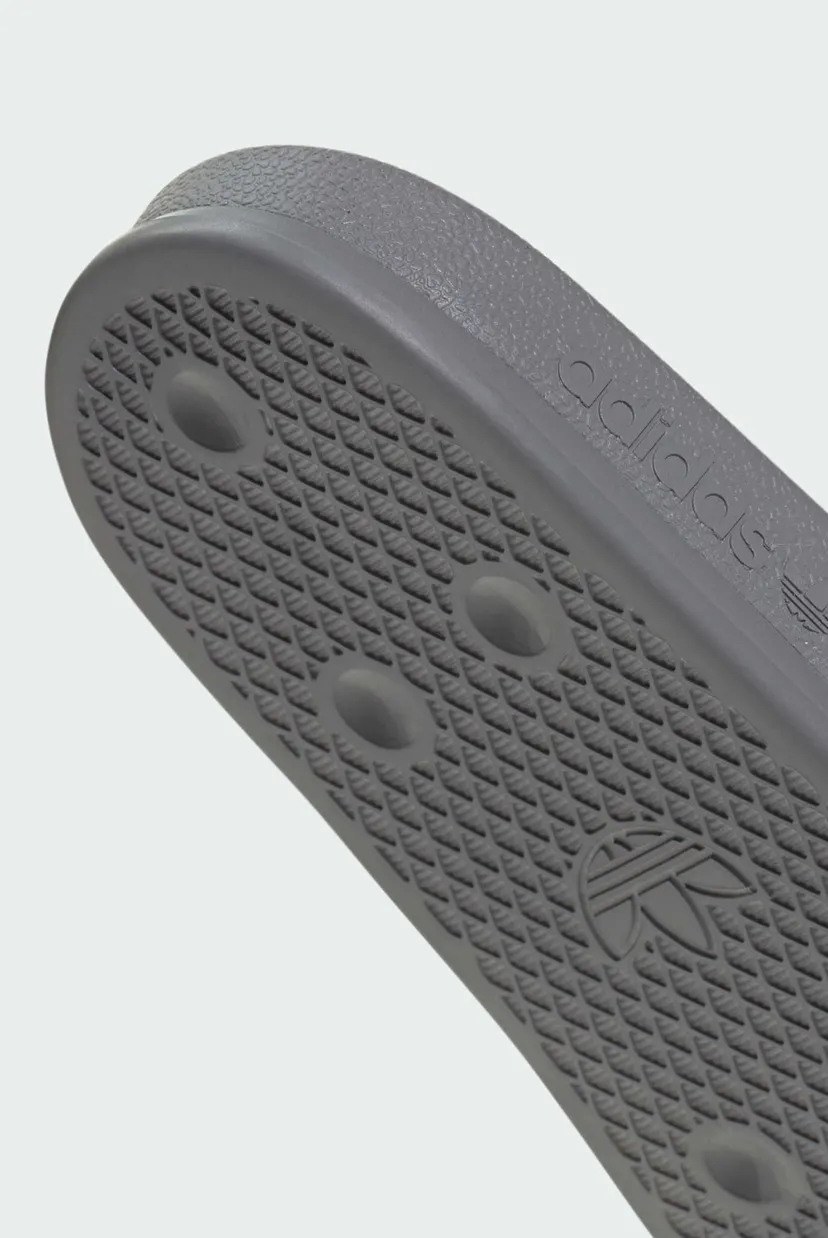 Темно-сірі слайдери ADILETTE та CF 8
