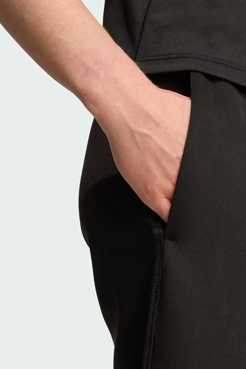 Женские черные спортивные брюки Yoga Essentials With Cuffs 5