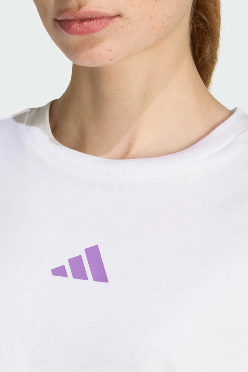 Женская белая футболка SOFT SPORTS GRAPHIC 4
