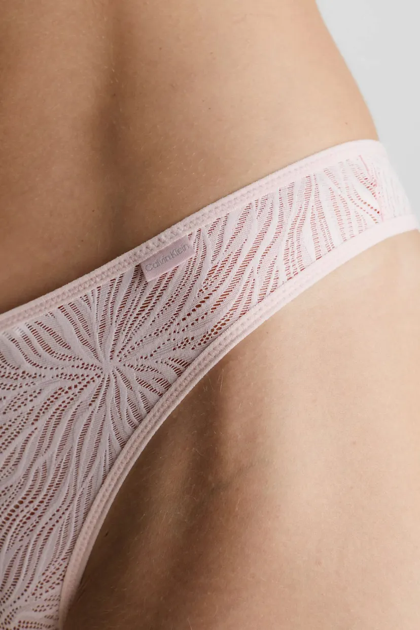 Женские пудровые трусики THONG 4