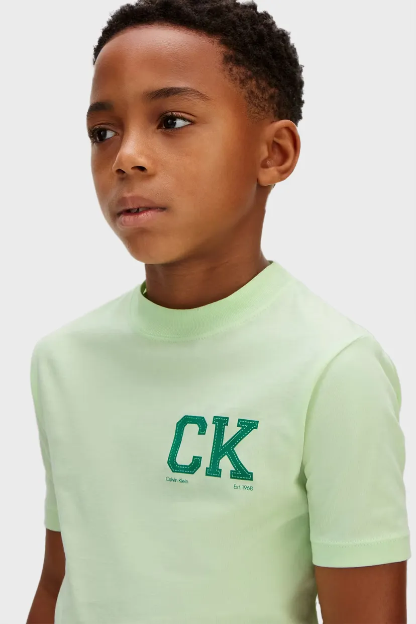 Детская салатовая футболка CHEST 4