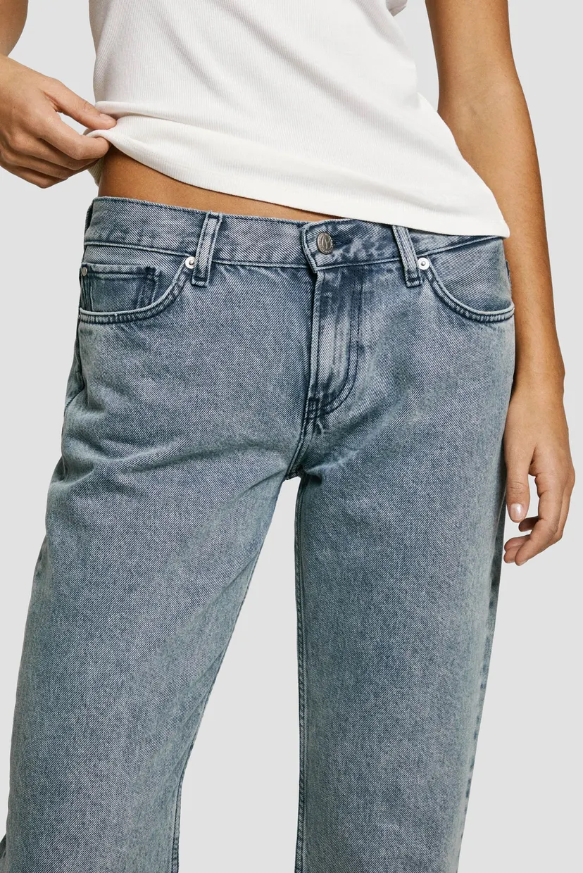 Жіночі блакитні джинси STRAIGHT JEANS LW INFUSED 4