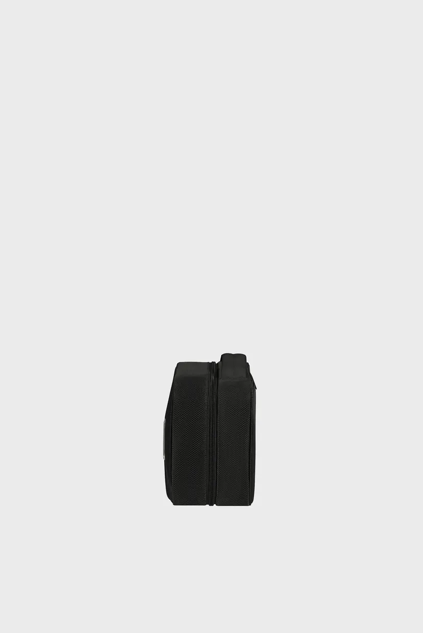 Чоловічий чорний несесер RESPARK TOILET KIT BLACK 5