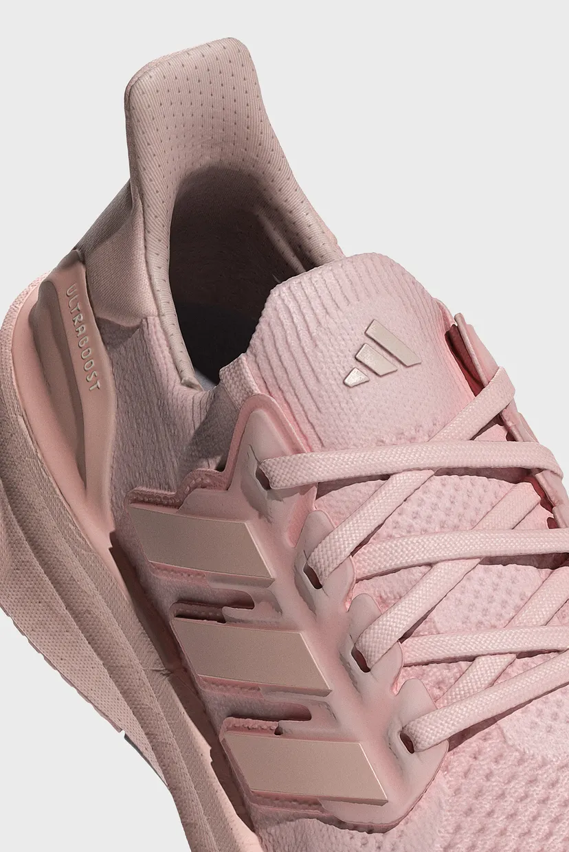 Женские пудровые кроссовки Ultraboost 5 8