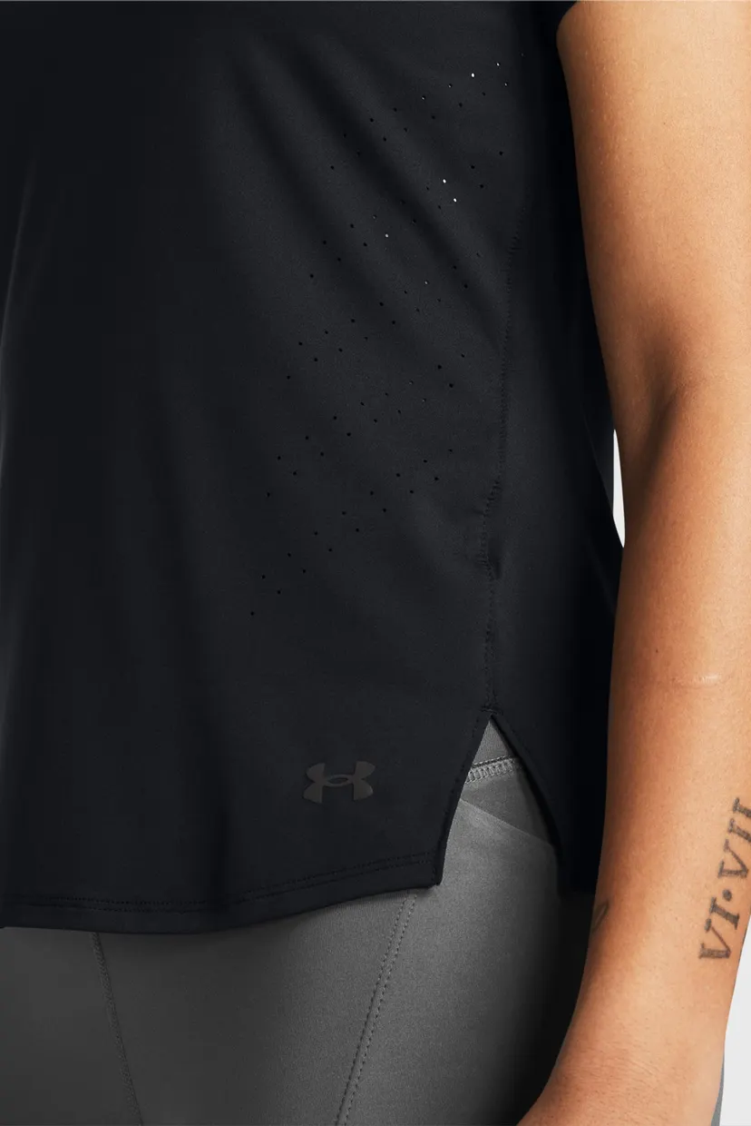 Жіноча чорна футболка UA Launch Elite Shortsleeve 3