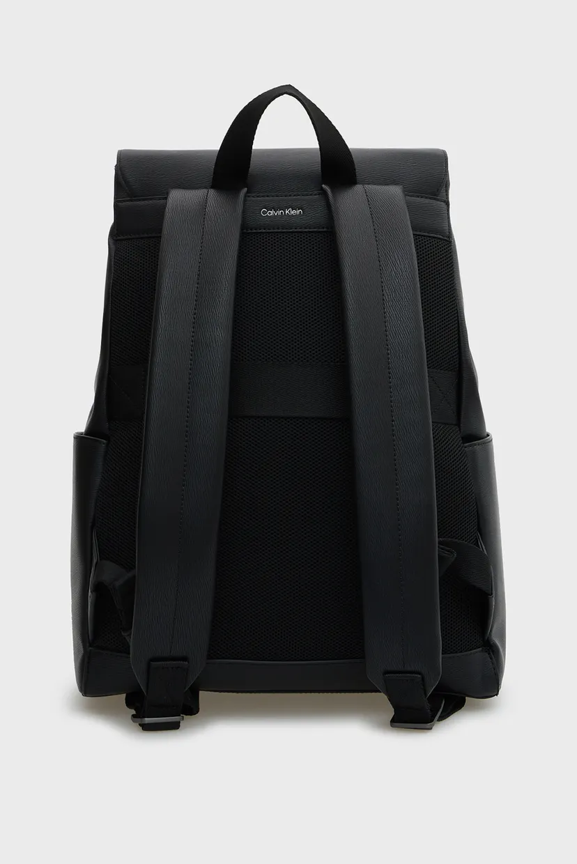 Мужской черный рюкзак EMBLEM HW FLAP 4