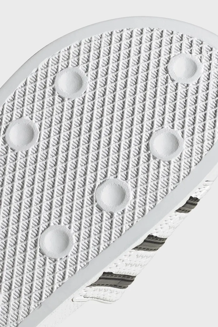 Женские белые слайдеры adilette 8