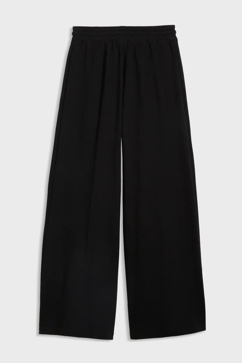 Женские черные спортивные брюки PUMA Class Relaxed Wide Leg Pants Women 5