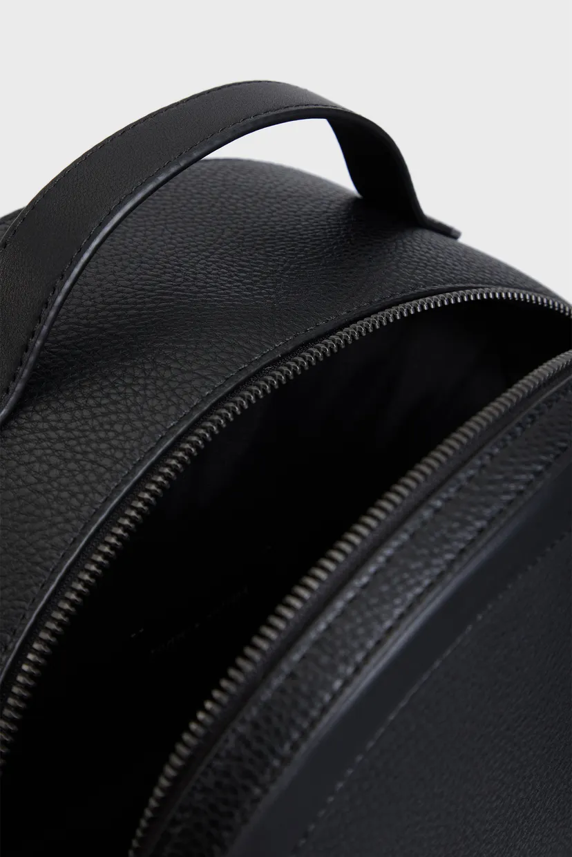 Мужской черный рюкзак TH CENTRAL MONOGRAM BACKPACK 5