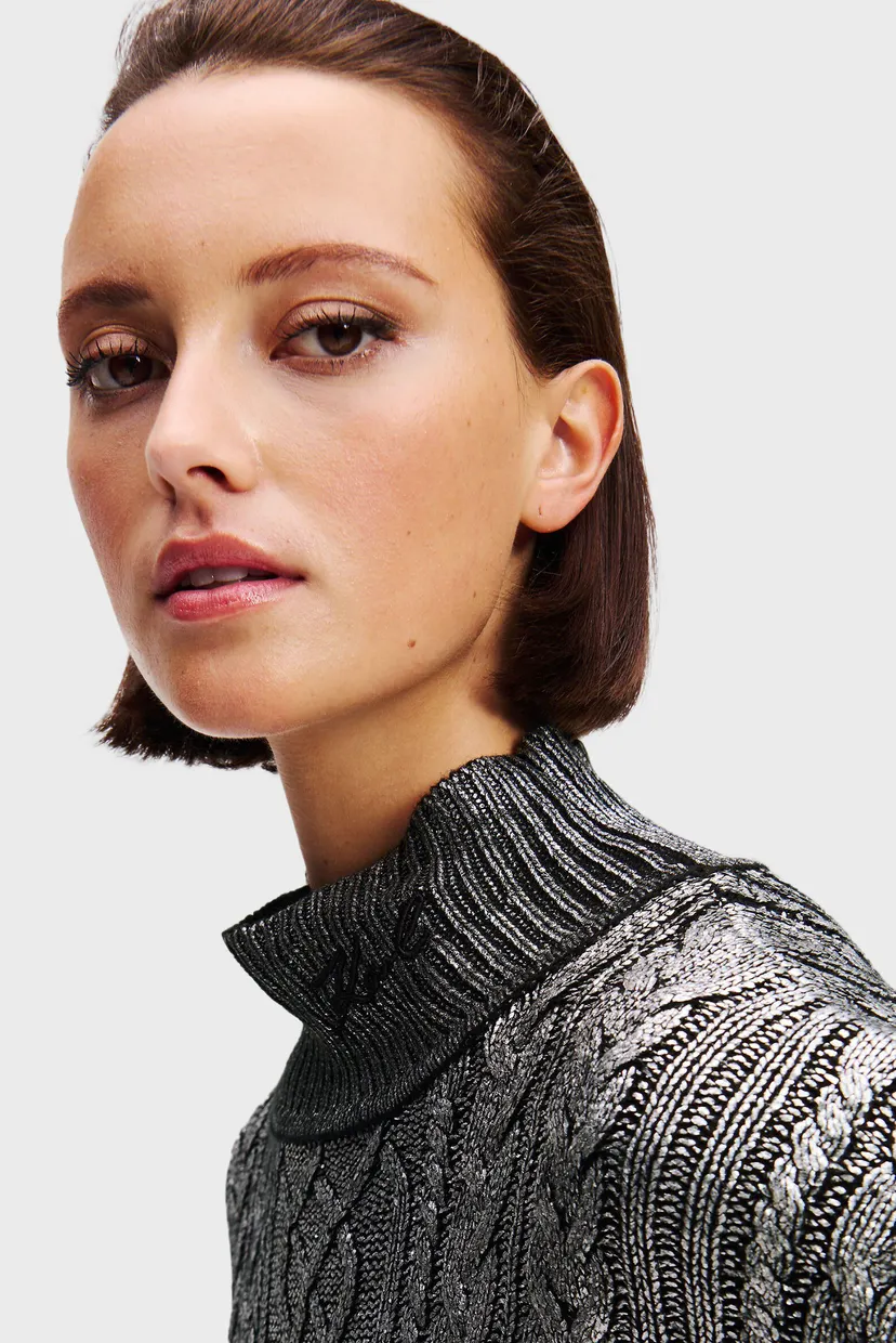 Жіночий сріблястий светр CABLE KNIT SWEATER 4