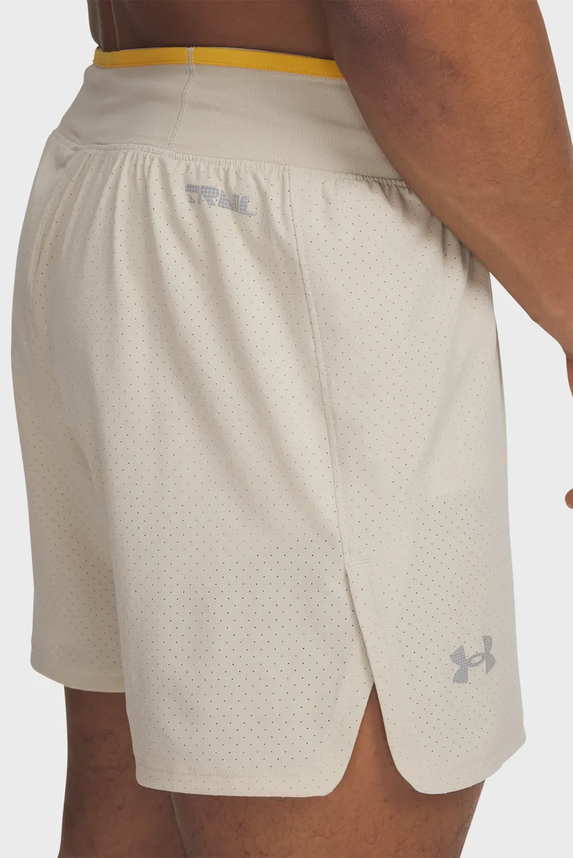 Мужские бежевые шорты UA TRAIL RUN LAUNCH SHORTS 4