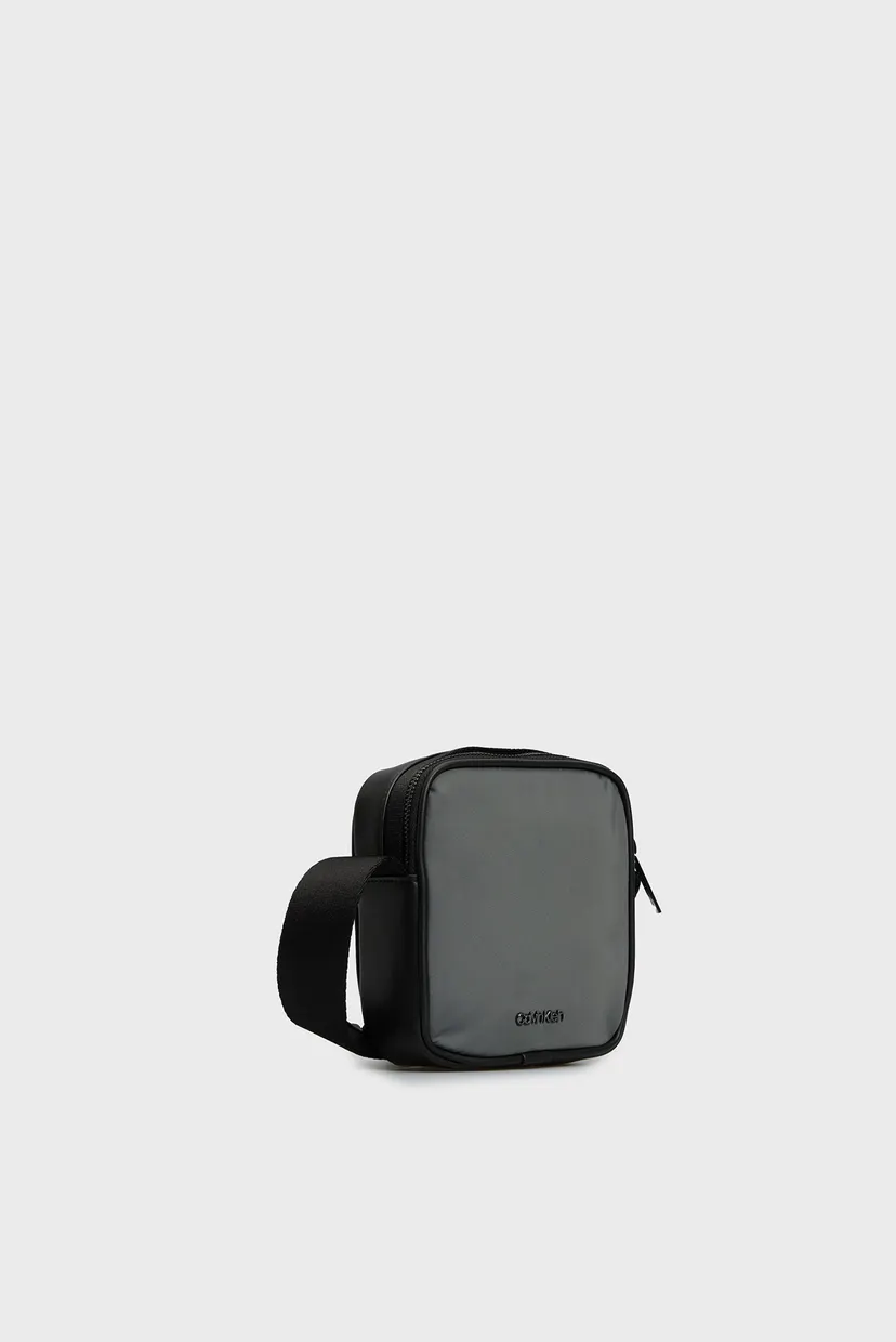 Чоловіча сіра сумка CK EST. NYLON CUBE REPORTER+CASE 3