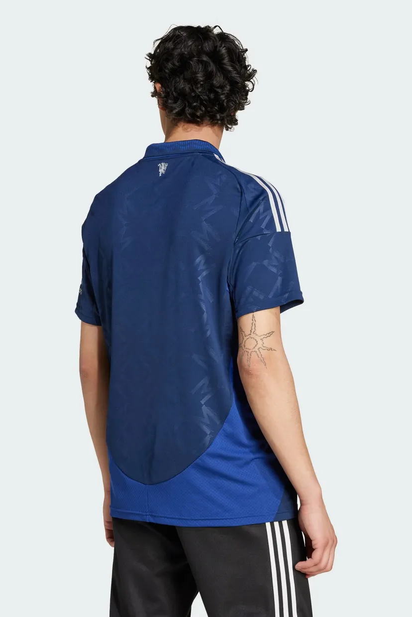 Выездная джерси Manchester United 24/25 Away 3