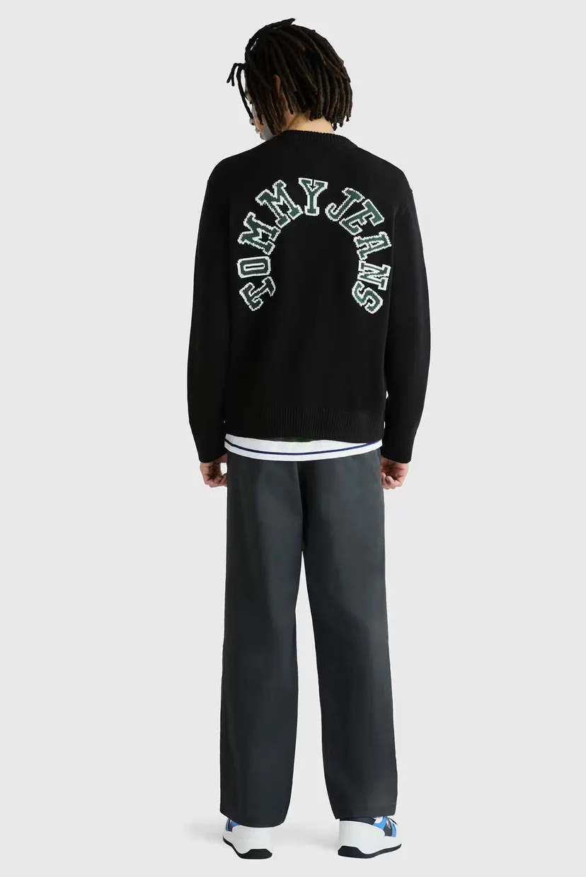 o o mi Мужской черный джемпер TJM RLX ARCHED GRAPHIC SWEATER Tommy Jeans