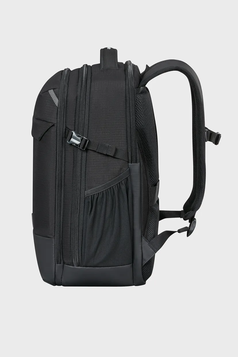 Чорний рюкзак ROADSEEKER DEEP BLACK 4