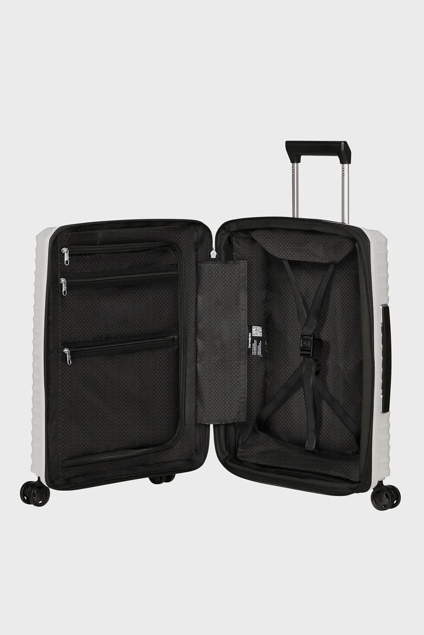 Белый чемодан 55 см UPSCAPE CLOUD WHITE 4