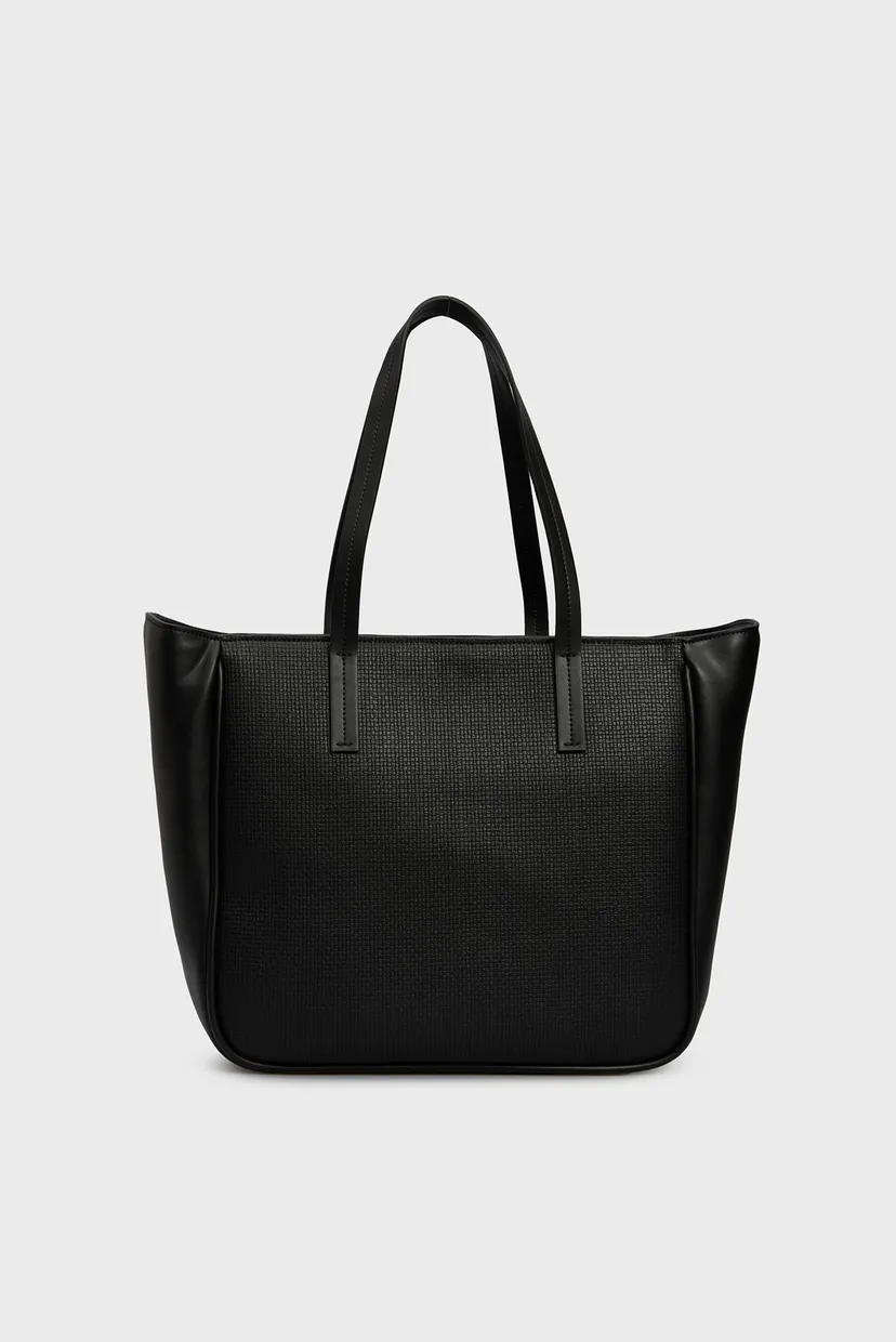 Женская черная сумка CK REFINE MD SHOPPER BRAID 5