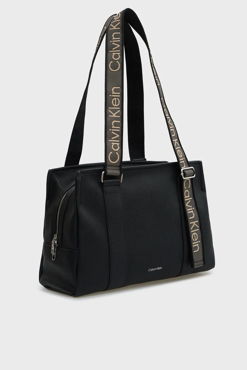Женская черная сумка WEBBING STRAP TOTE 3