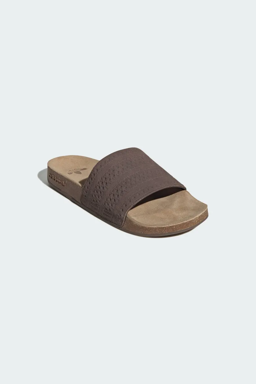 Коричневые слайдеры Adilette 4