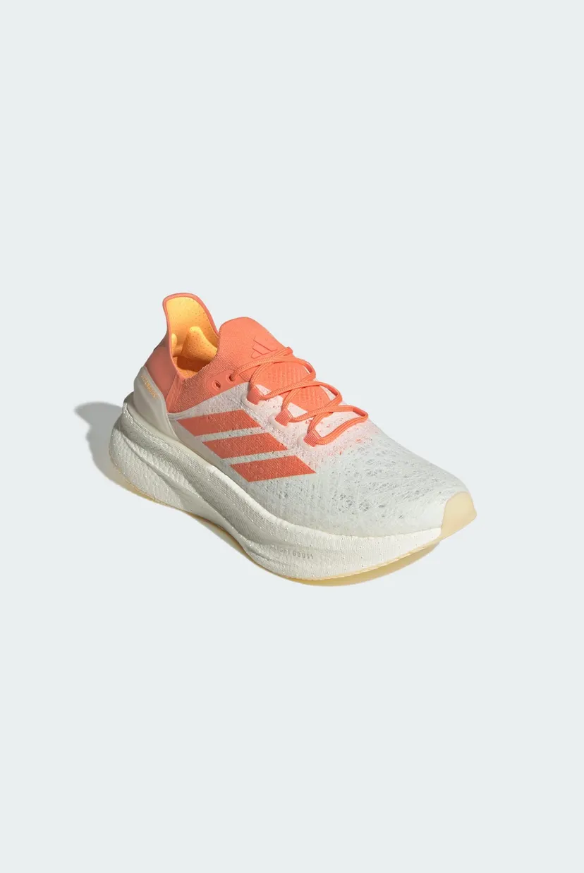 Жіночі білі кросівки Ultraboost 5 Strung 4