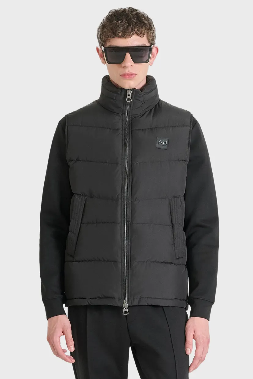 Чоловічий чорний жилет 1