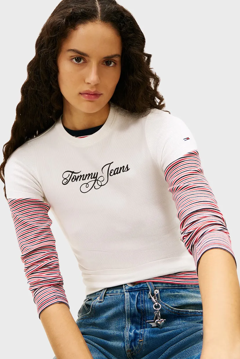 Жіноча біла футболка SLIM ESS LOGO 4