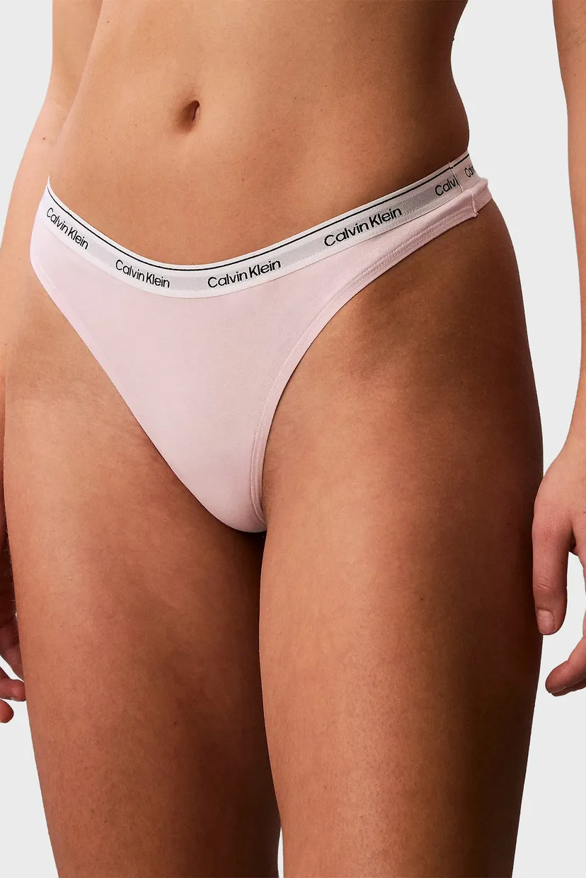 Жіночі пудрові трусики THONG 4
