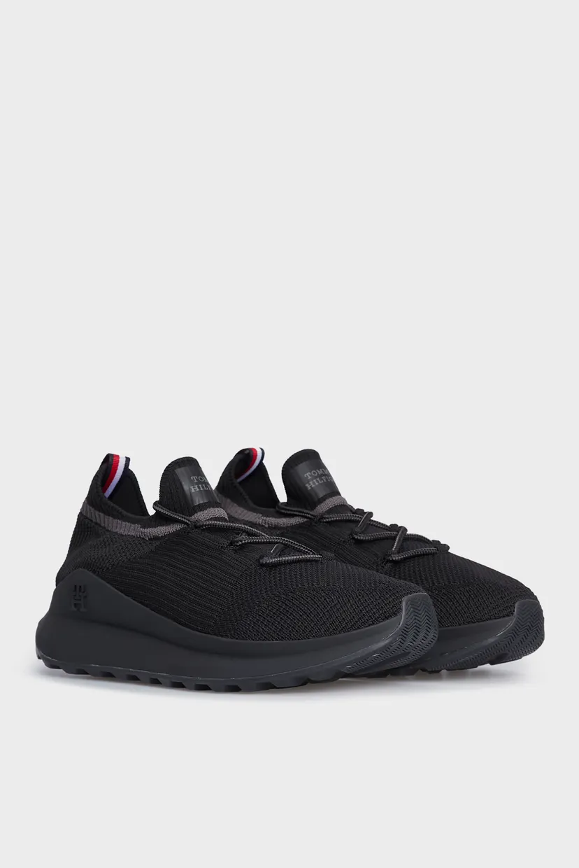 Мужские черные кроссовки FUTURUNNER PREMIUM KNIT 3