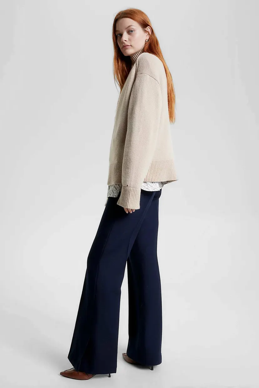 Жіночий бежевий светр WOOL BLEND MOCK-NK 3