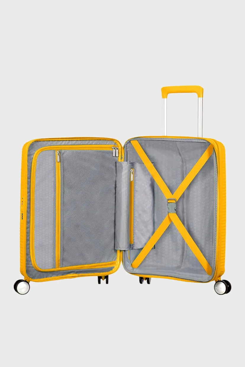 Желтый чемодан 55 см SOUNDBOX YELLOW 5