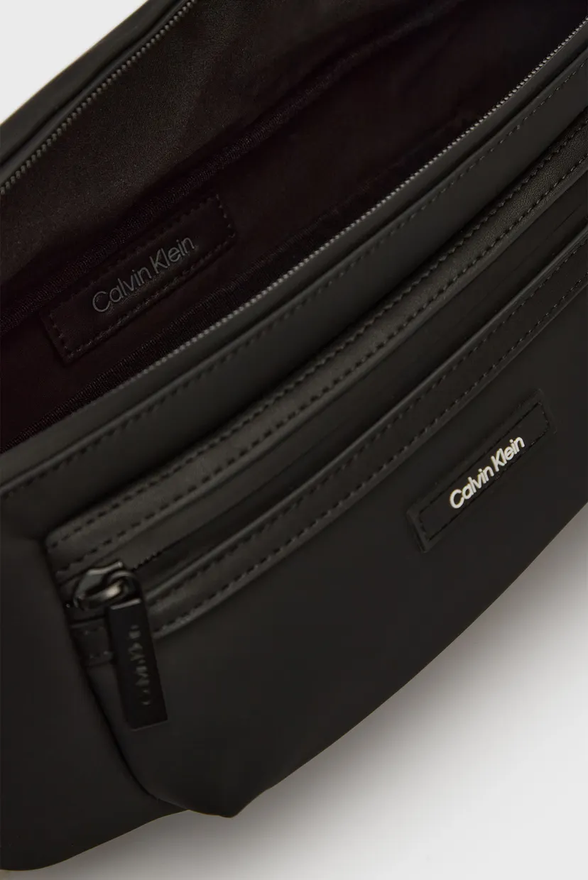 Чоловіча чорна поясна сумка CK ESSENTIAL WAISTBAG RUBBER 6