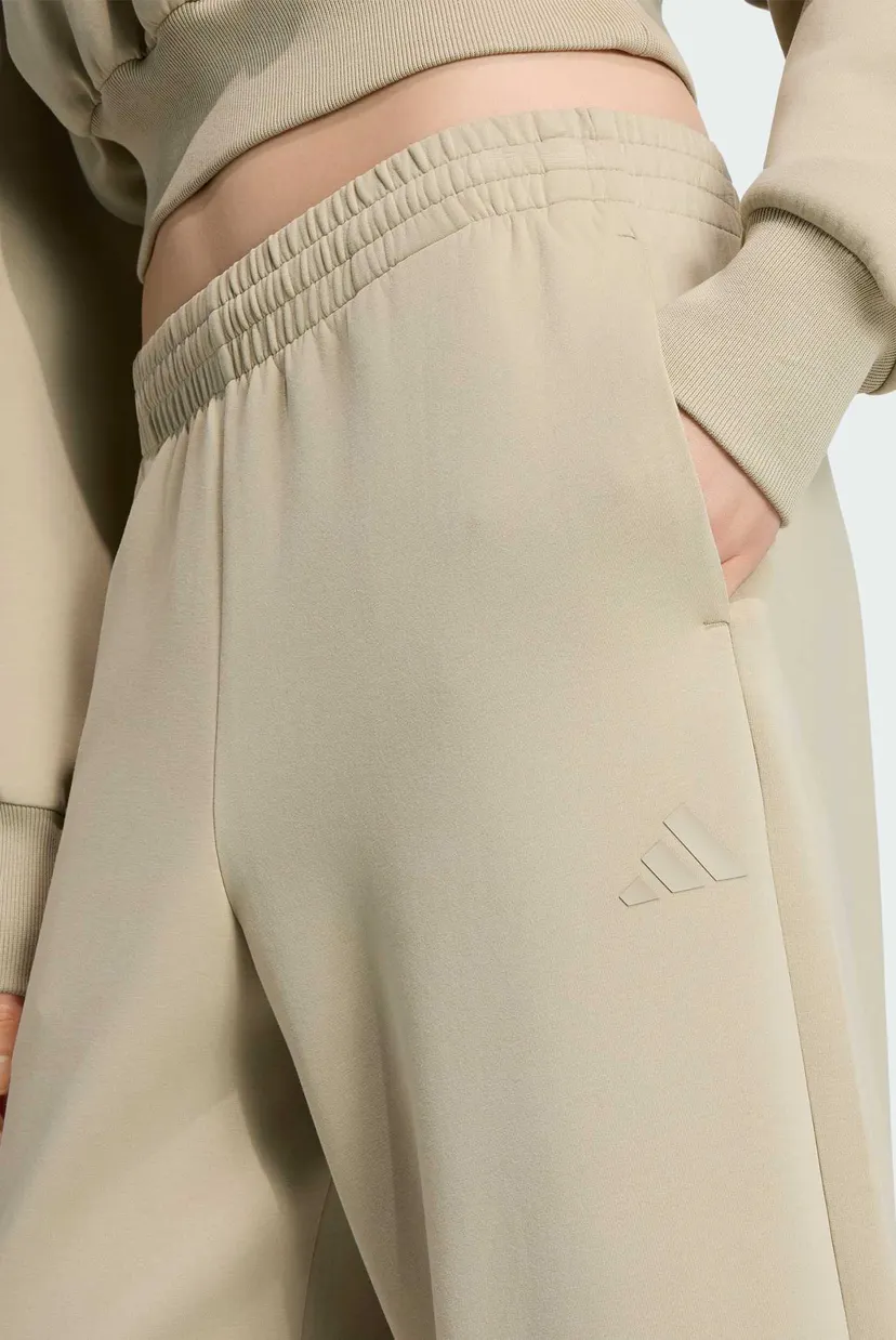 Женские бежевые спортивные брюки SOFT LUX STRAIGHT LEG 4