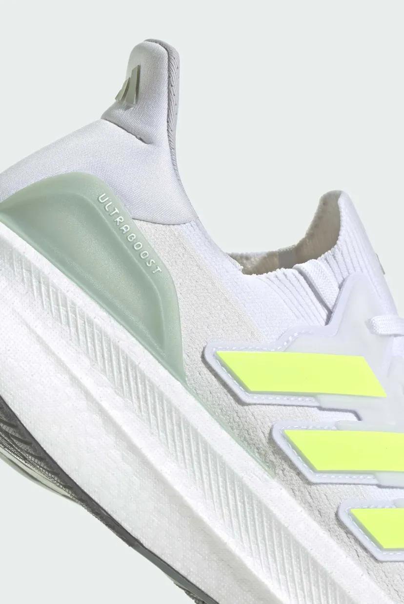 Мужские белые кроссовки Ultraboost 5 7