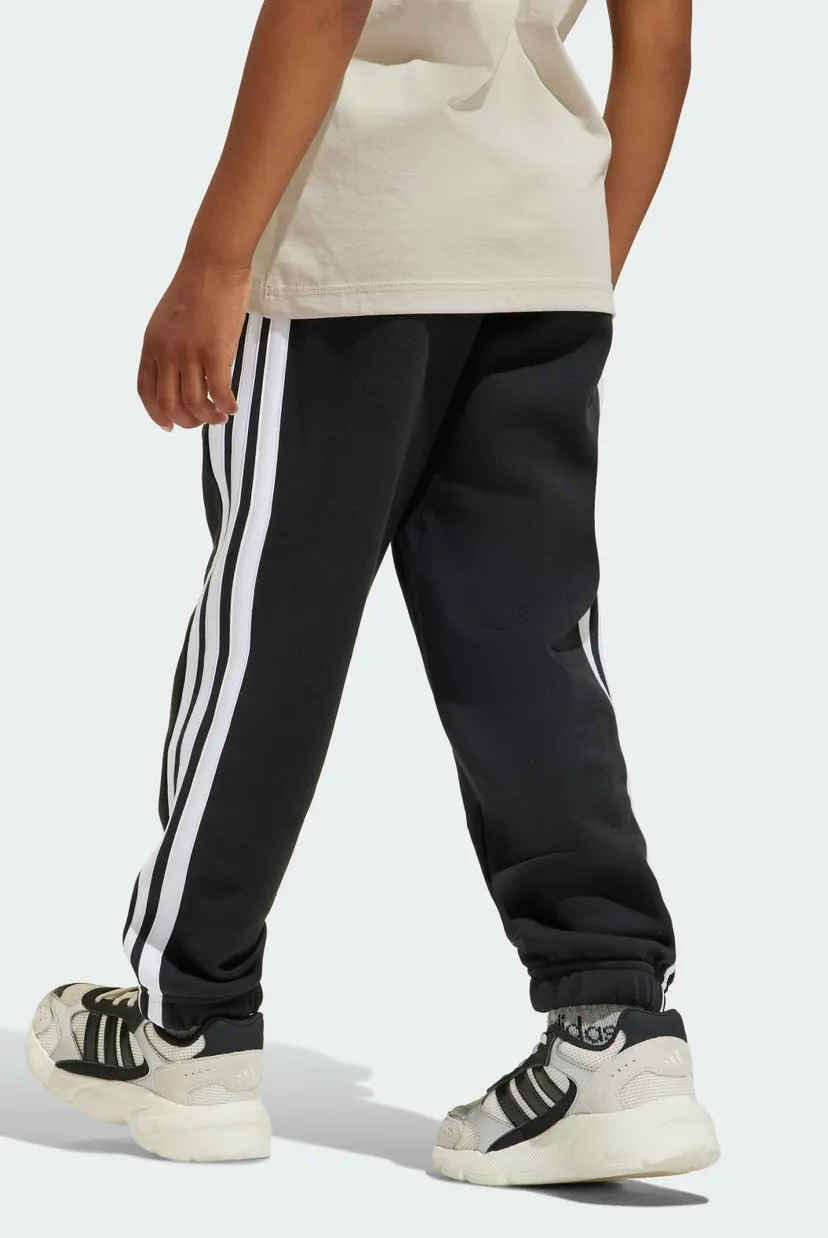 Детские черные спортивные брюки Essentials Kids 4
